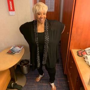 Meet your Posher, Ealise